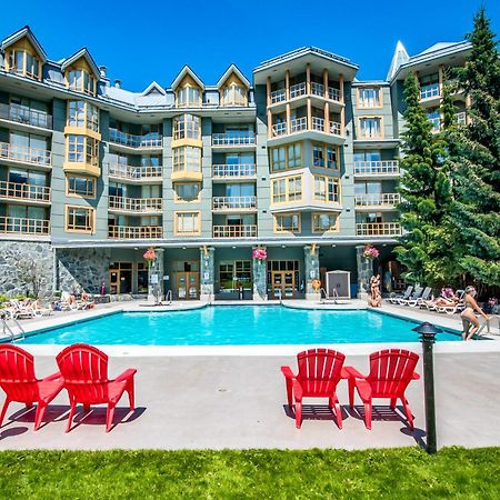 Cascade Lodge By Elevate Vacations Вістлер Екстер'єр фото