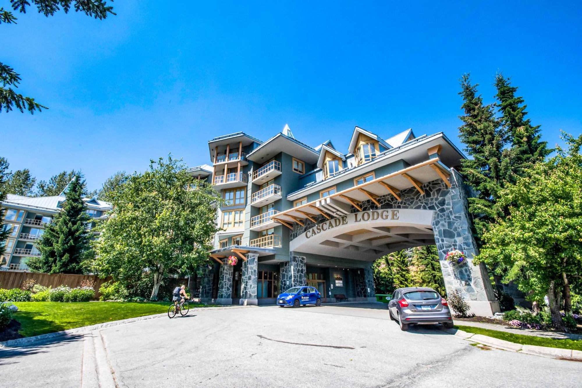 Cascade Lodge By Elevate Vacations Вістлер Екстер'єр фото